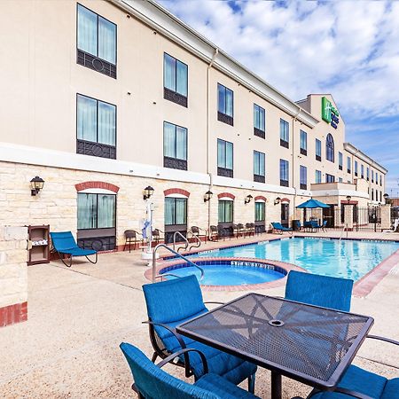 Holiday Inn Express Hotel & Suites Floresville By Ihg Kültér fotó