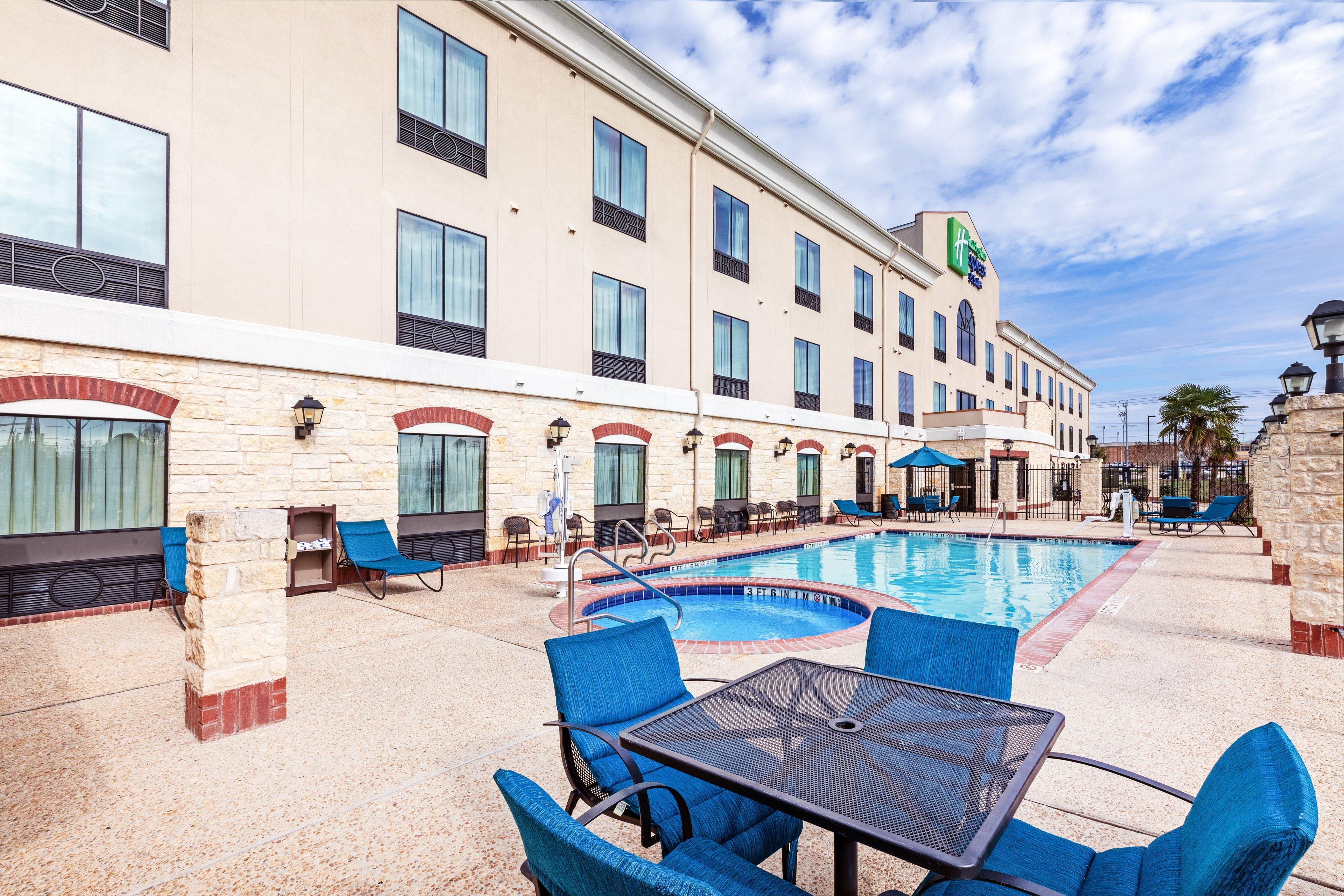 Holiday Inn Express Hotel & Suites Floresville By Ihg Kültér fotó